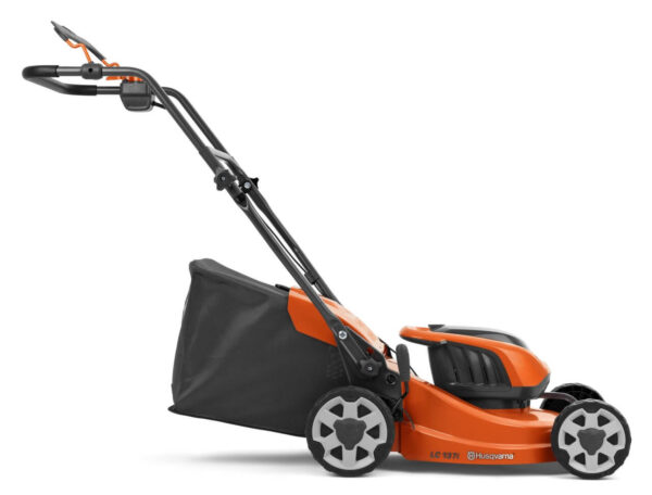 TS4 Akku-Rasenmäher Husqvarna LC 137i Set inkl. Akku & Ladegerät